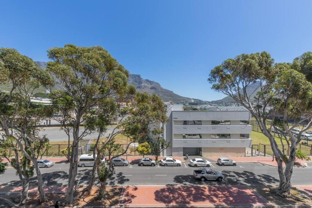 Modern Living At Castle Rock Cape Town