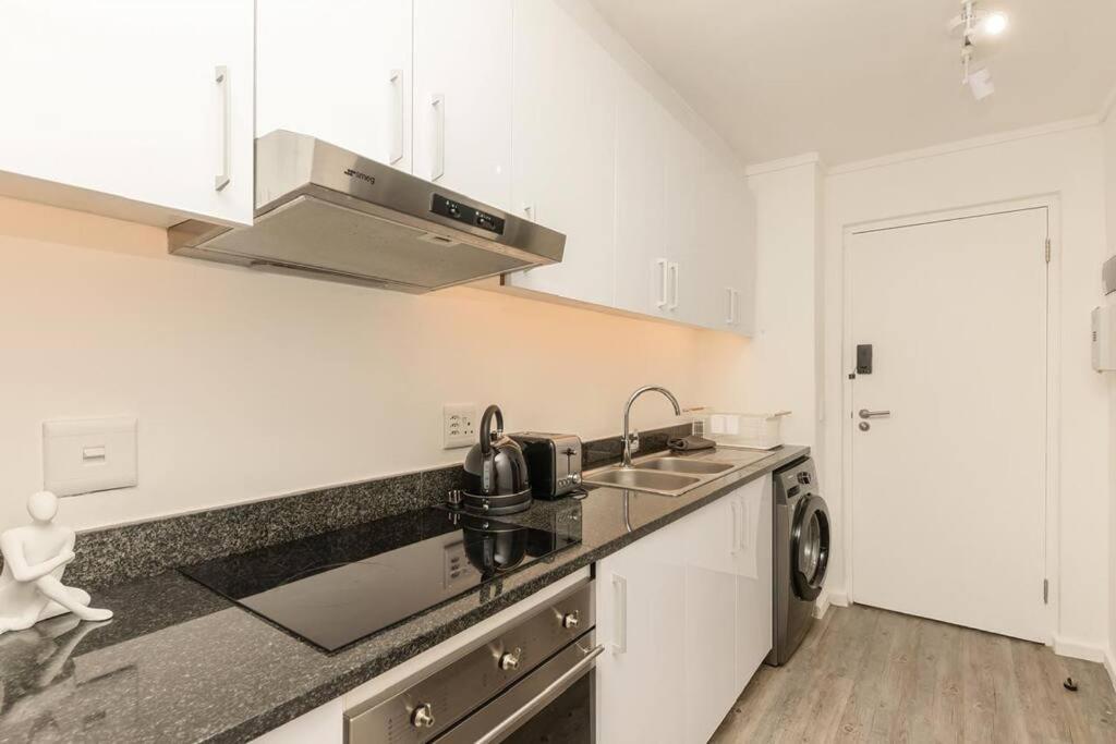 Apartment Modern Living At Castle Rock